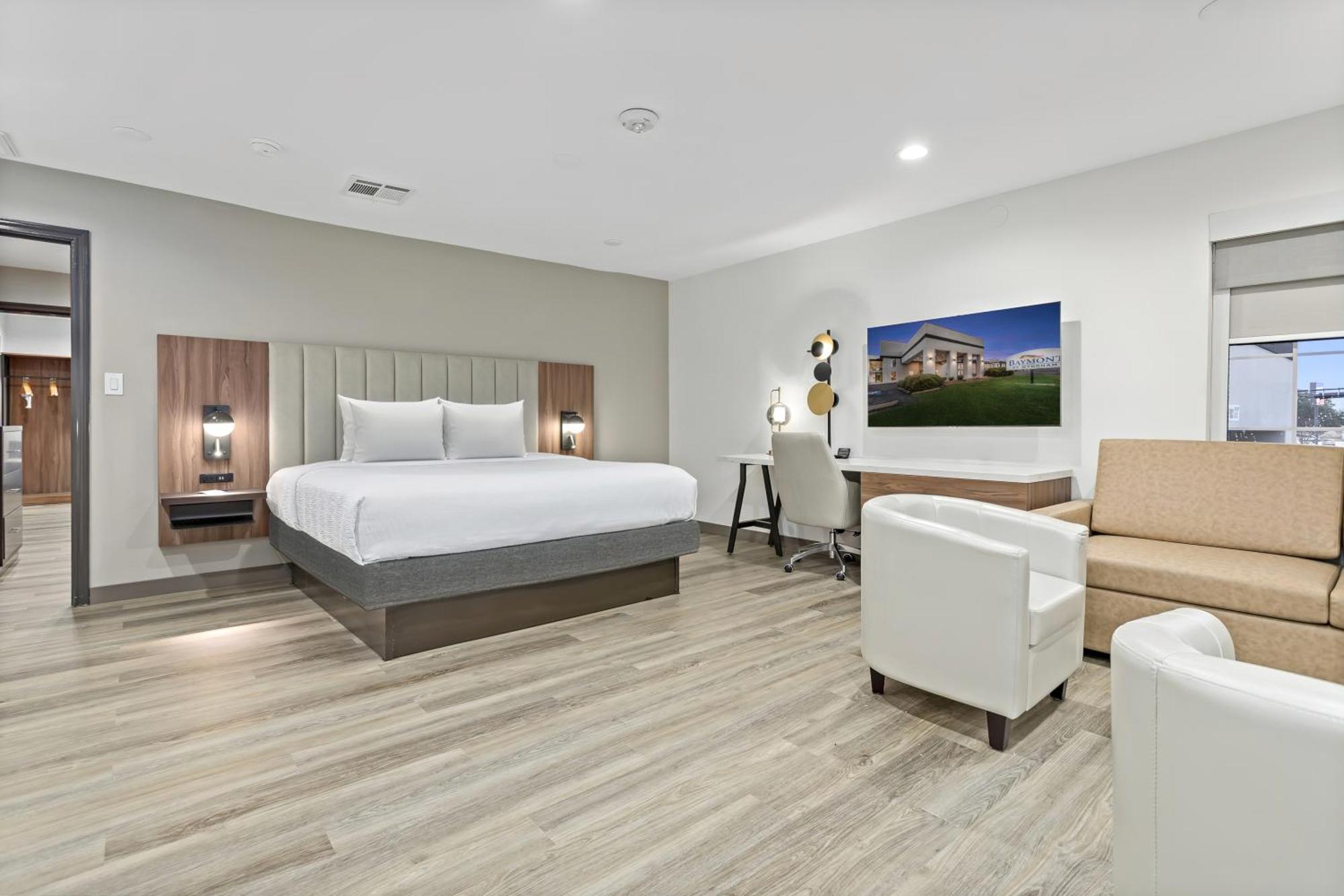 Baymont By Wyndham Beaumont Hotel Exterior photo